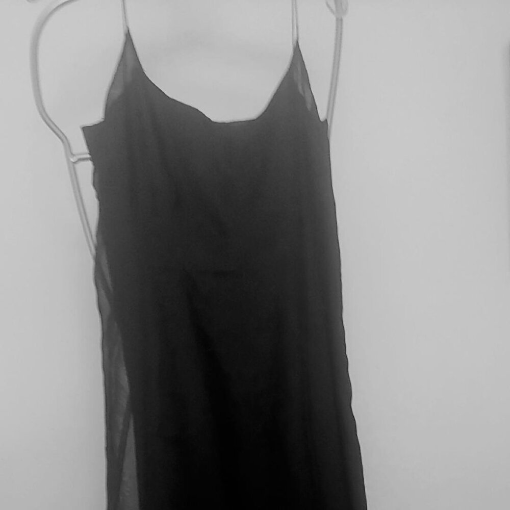 DKNY lined  silk evening drees size 6